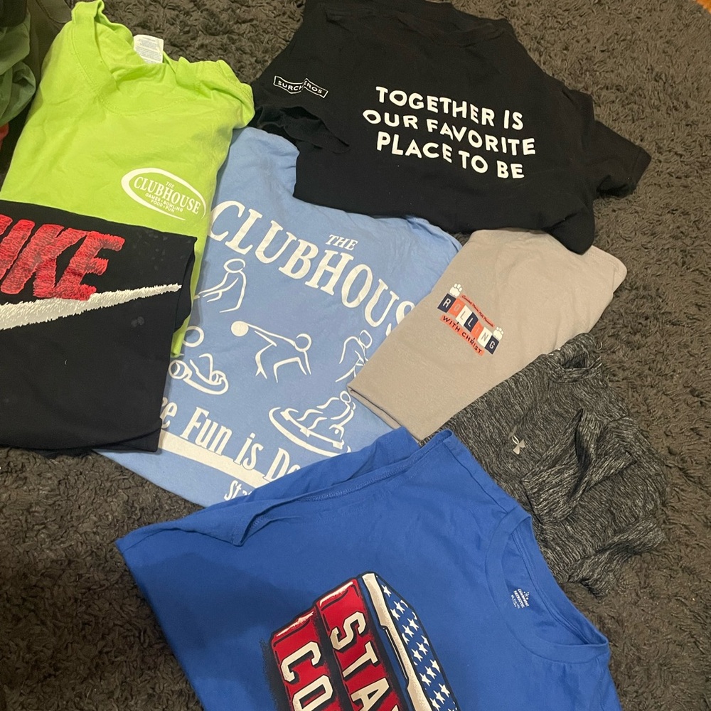 Nike Black and Red Graphic Tee